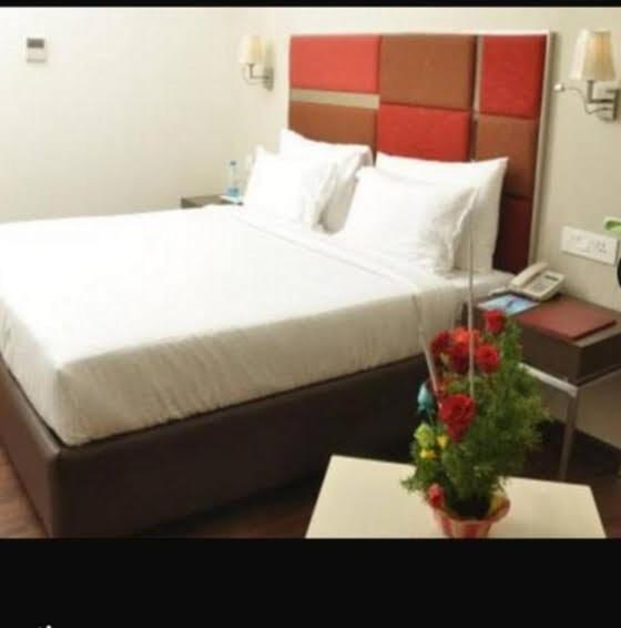 Hotel-S-Park Khammam Exterior foto